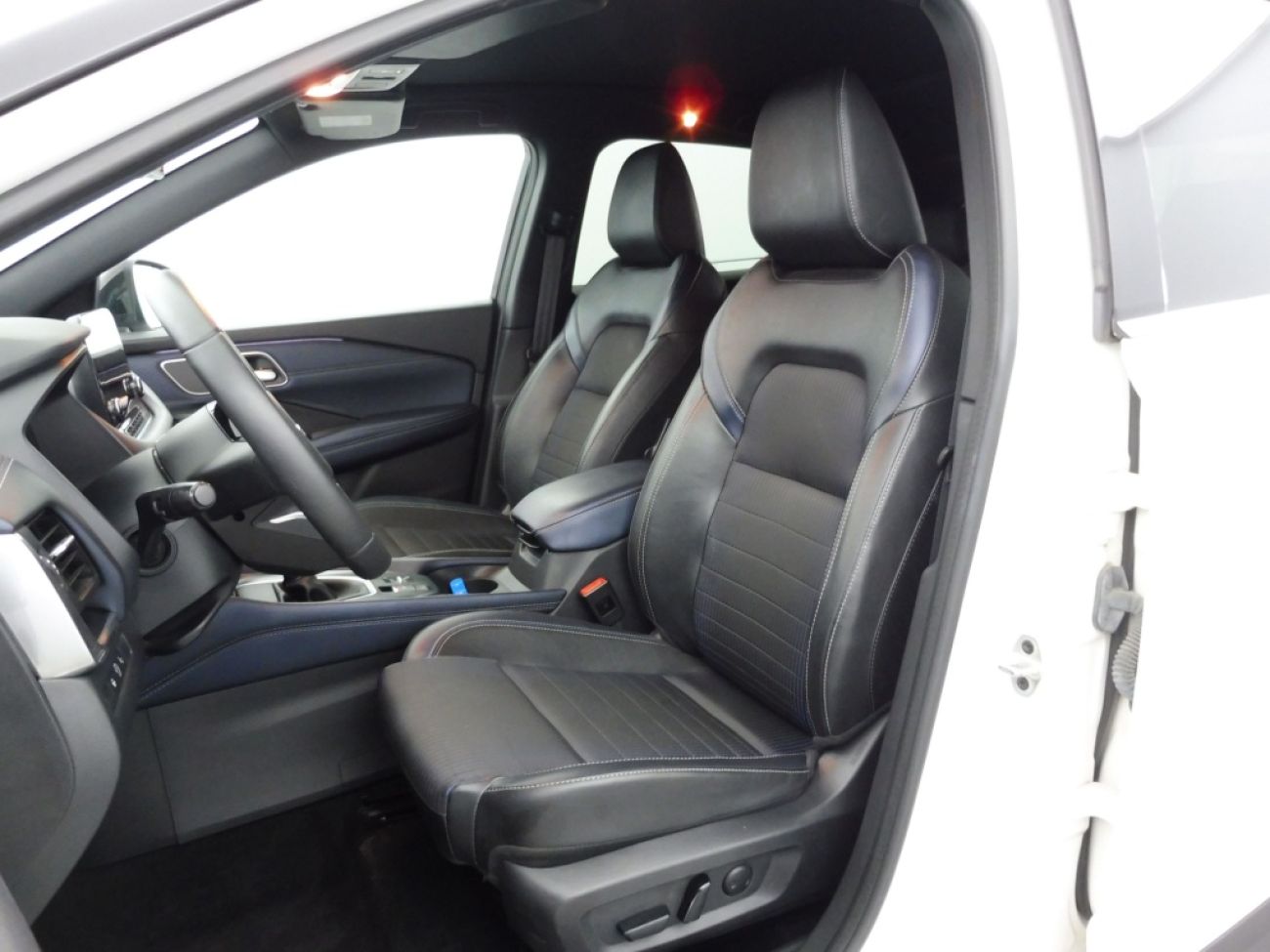 Mandataire NISSAN Qashqai 1.3 DIG-T 140CH MHEV TEKNA