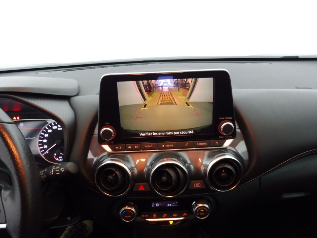 Mandataire NISSAN Juke 1.6 HYBRID 143CH N-CONNECTA