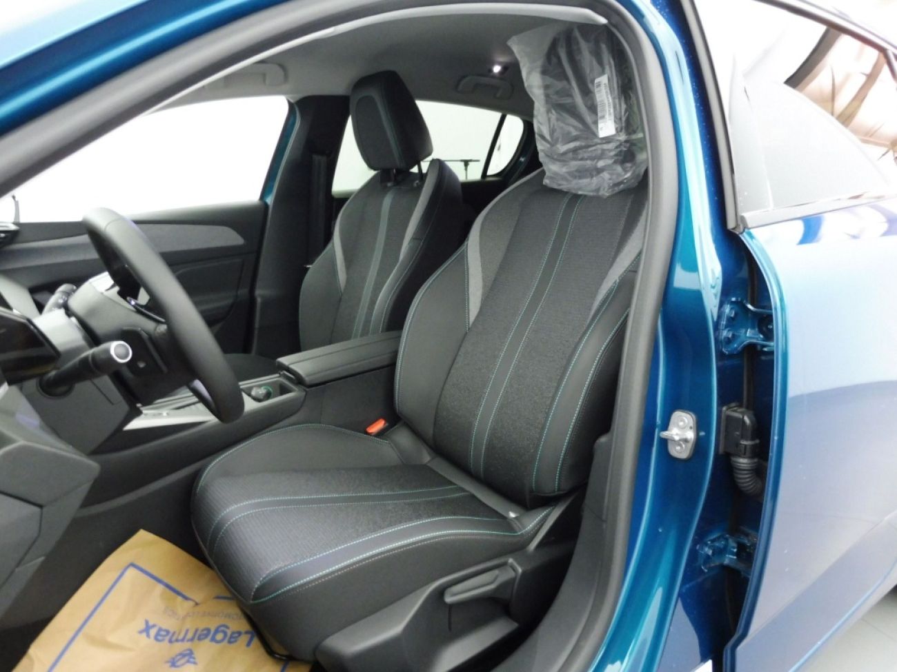 Mandataire PEUGEOT 308 1.5 BLUEHDI 130CH S&S ALLURE EAT8