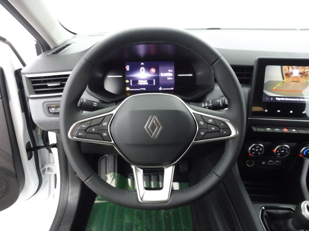 Mandataire RENAULT CLIO V 1.5 DCI 100CH EVOLUTION - 25