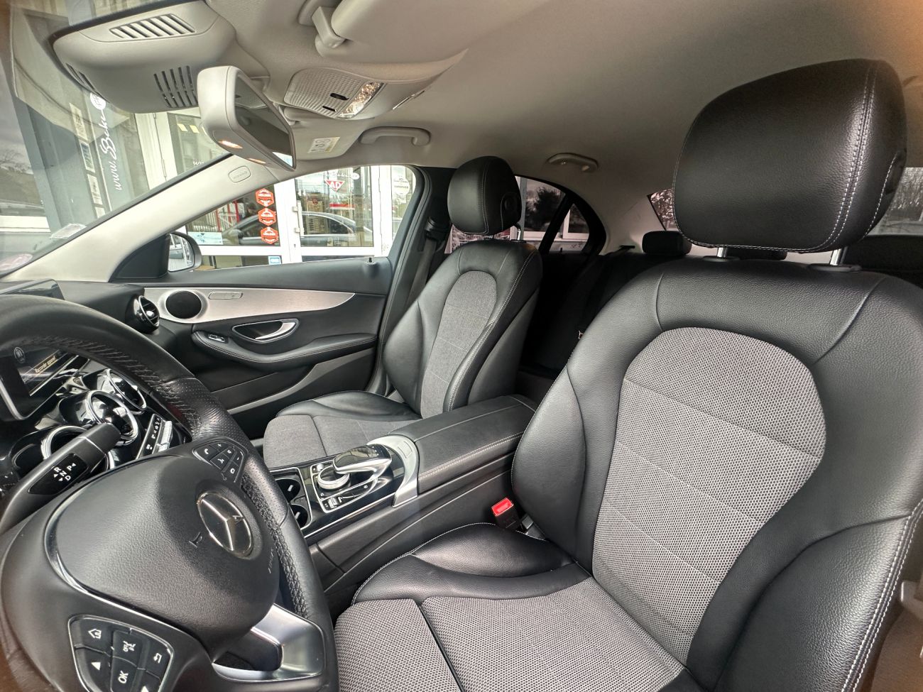 Mandataire MERCEDES CLASSE C 200 9G-Tronic Avantgarde