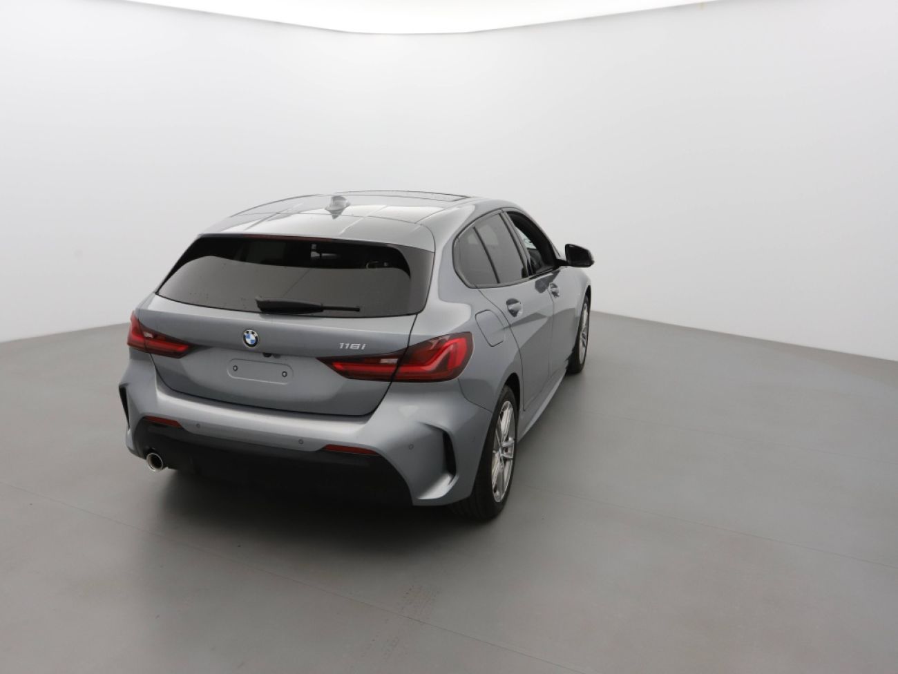 Mandataire BMW SERIE 1 118I STEPTRONIC 136 M-SPORT