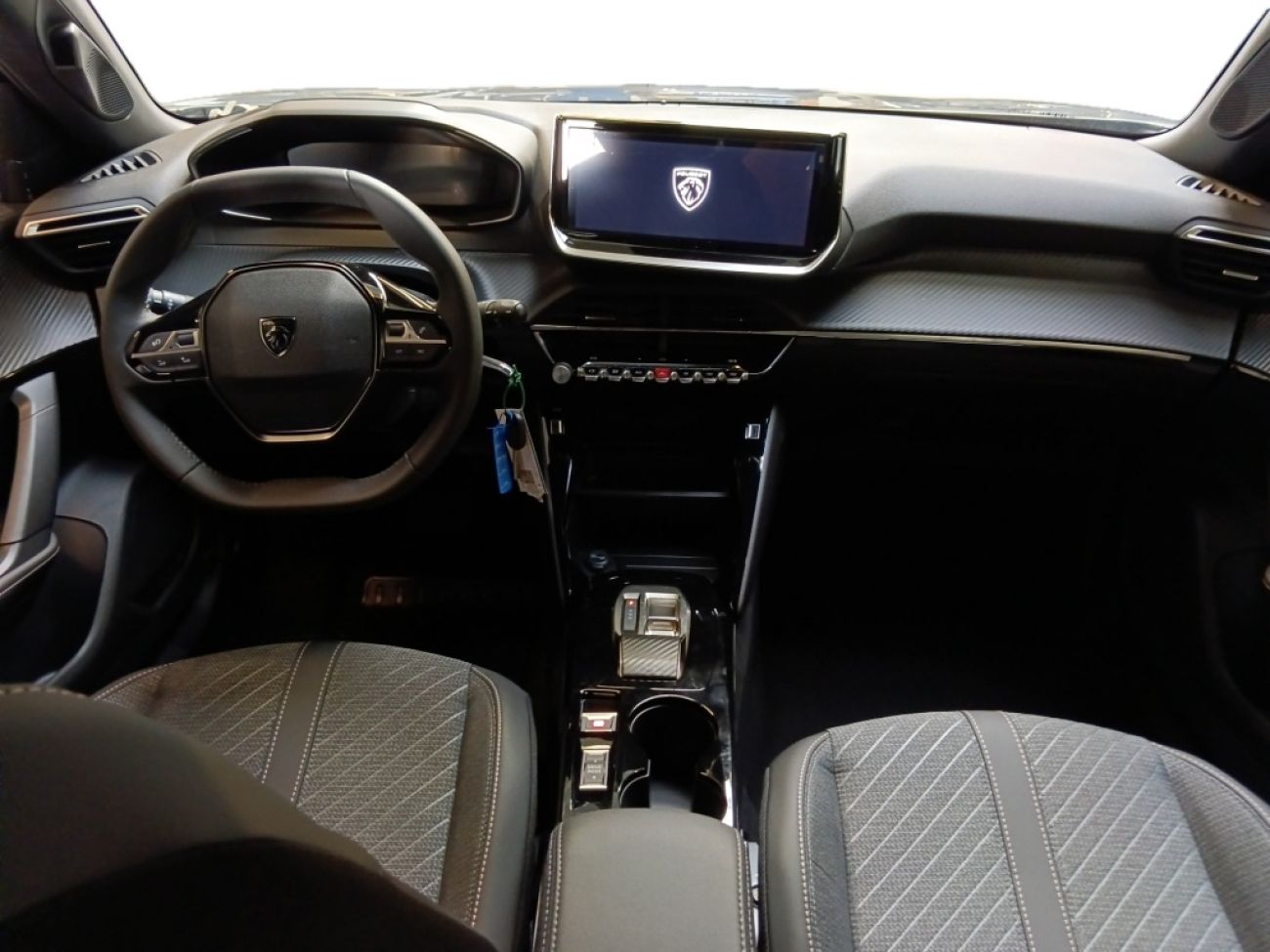 Mandataire PEUGEOT 2008 1.2 HYBRID 145CH ALLURE E-DCS6