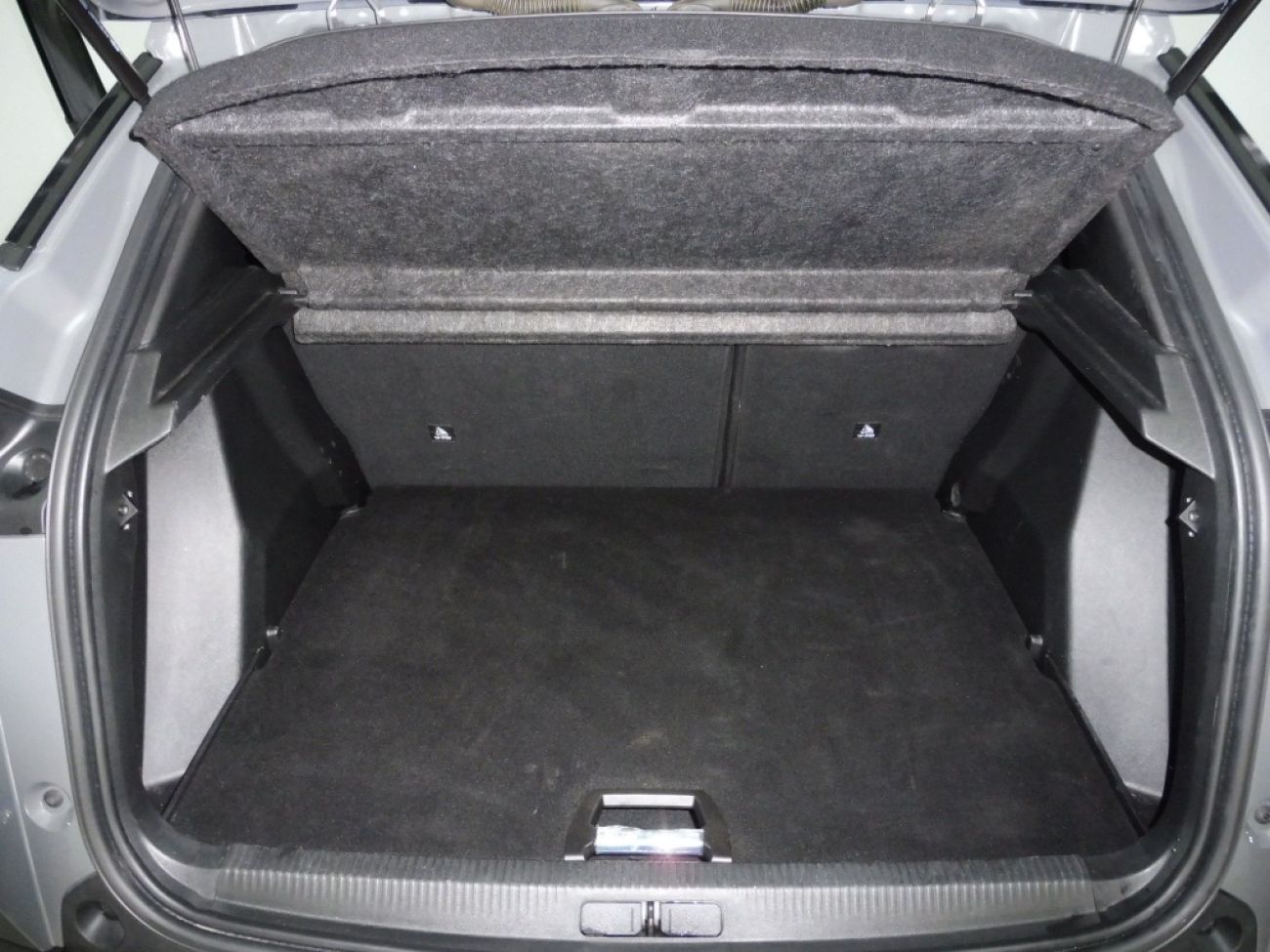 Mandataire PEUGEOT 2008 1.2 PURETECH 130CH S&S ALLURE EAT8