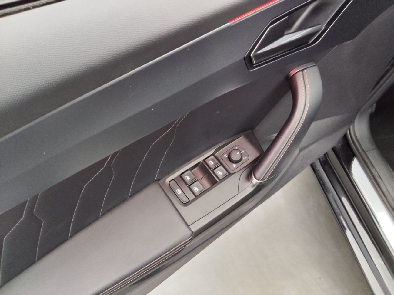 Mandataire CUPRA Leon Sportstourer 1.5 ETSI 150 DSG