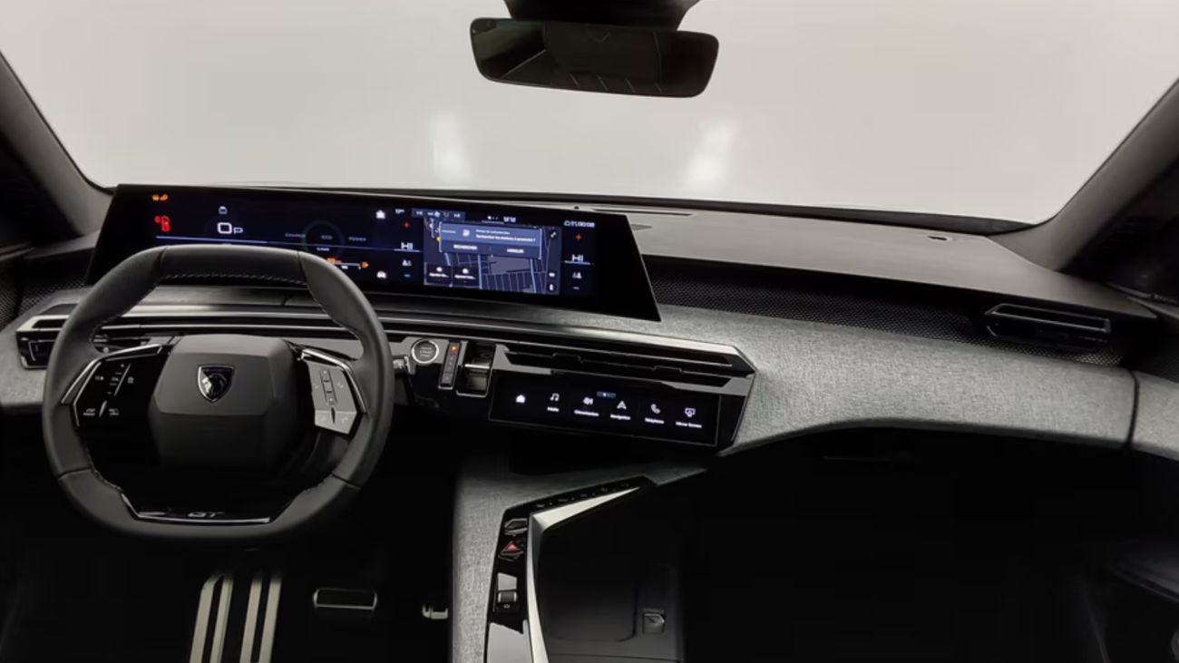 Mandataire PEUGEOT 3008 GT  HYBRID 145 e-dsc6
