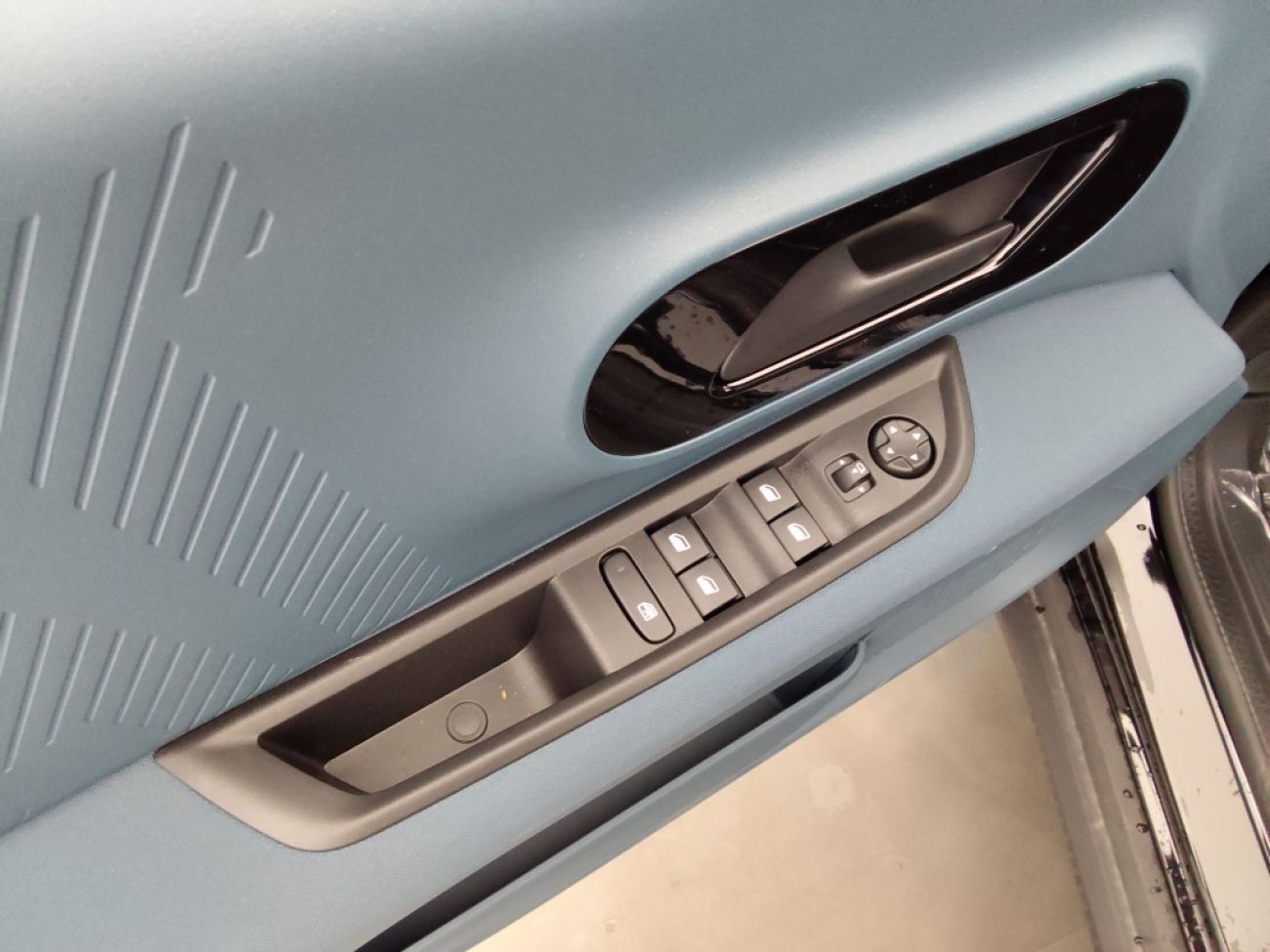 Mandataire FIAT Grande panda 1.2 HYBRID 100CH LA PRIMA EDCT6