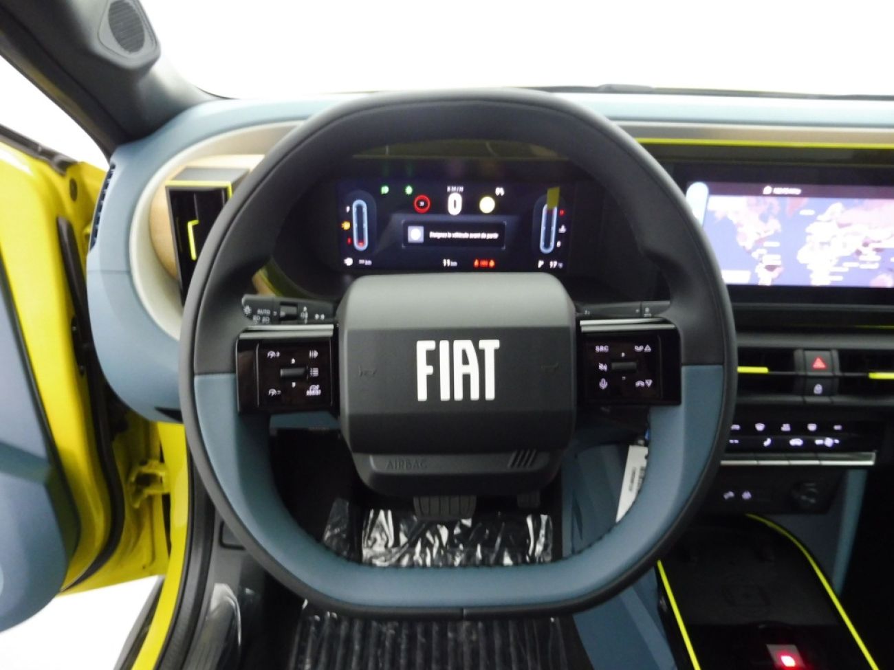 Mandataire FIAT Grande panda 1.2 HYBRID 100CH LA PRIMA EDCT6