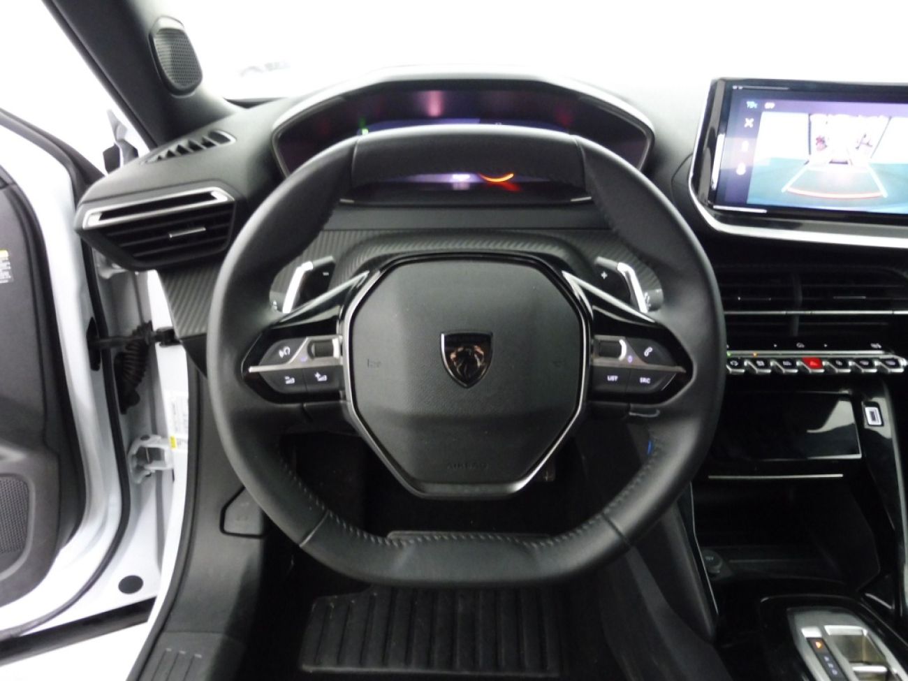 Mandataire PEUGEOT 2008 1.2 PURETECH 130CH S&S ALLURE EAT8