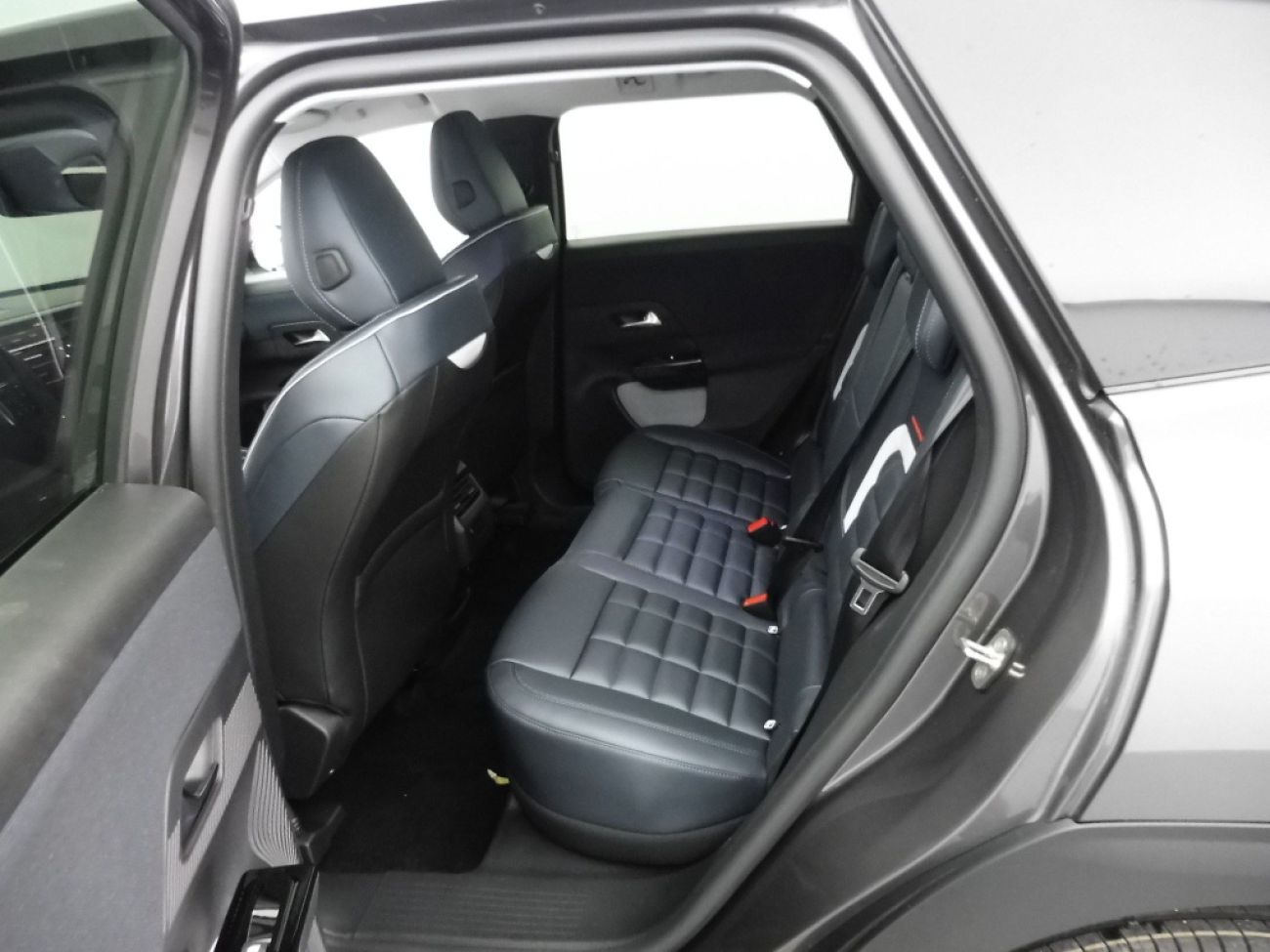 Mandataire Citroën C5 Aircross 1.2 HYBRIDE 145CH MAX BOITE AUTOMATIQUE