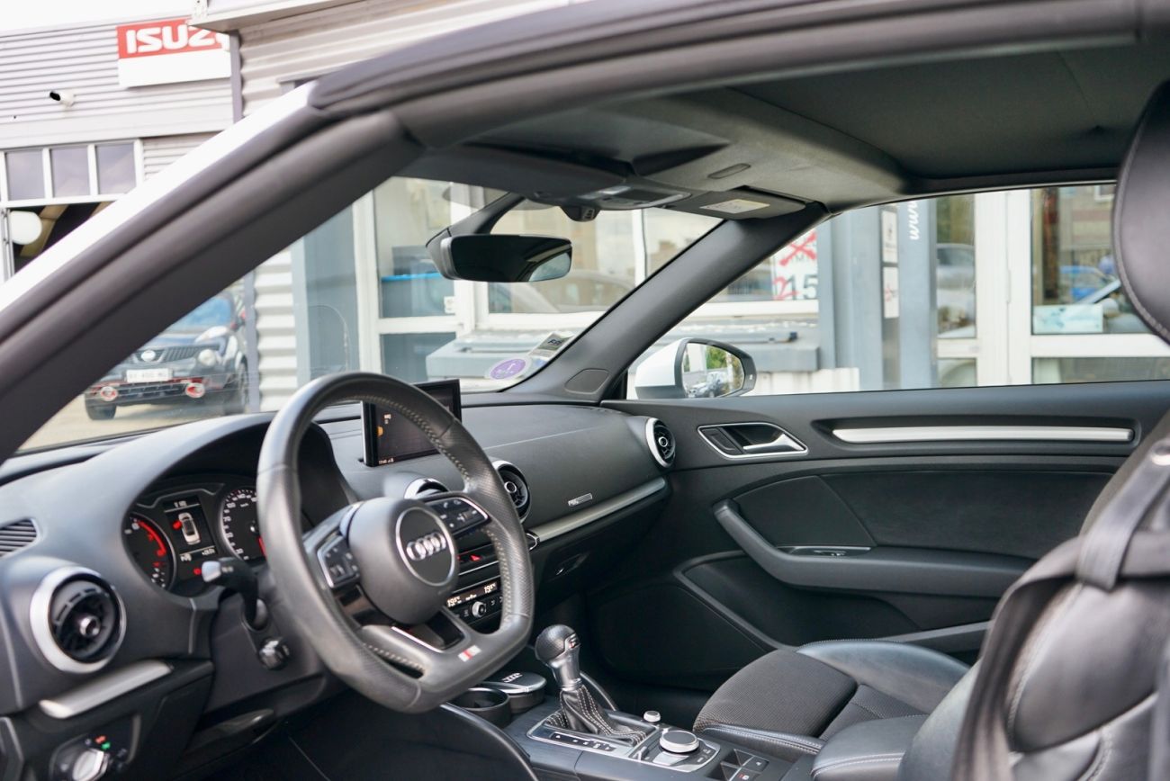 Mandataire AUDI A3 CABRIOLET 1.5 TFSI CoD 150 S tronic 7 S Line