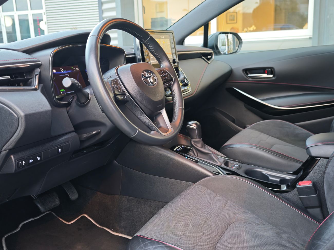 Mandataire TOYOTA COROLLA HYBRIDE 184h Collection