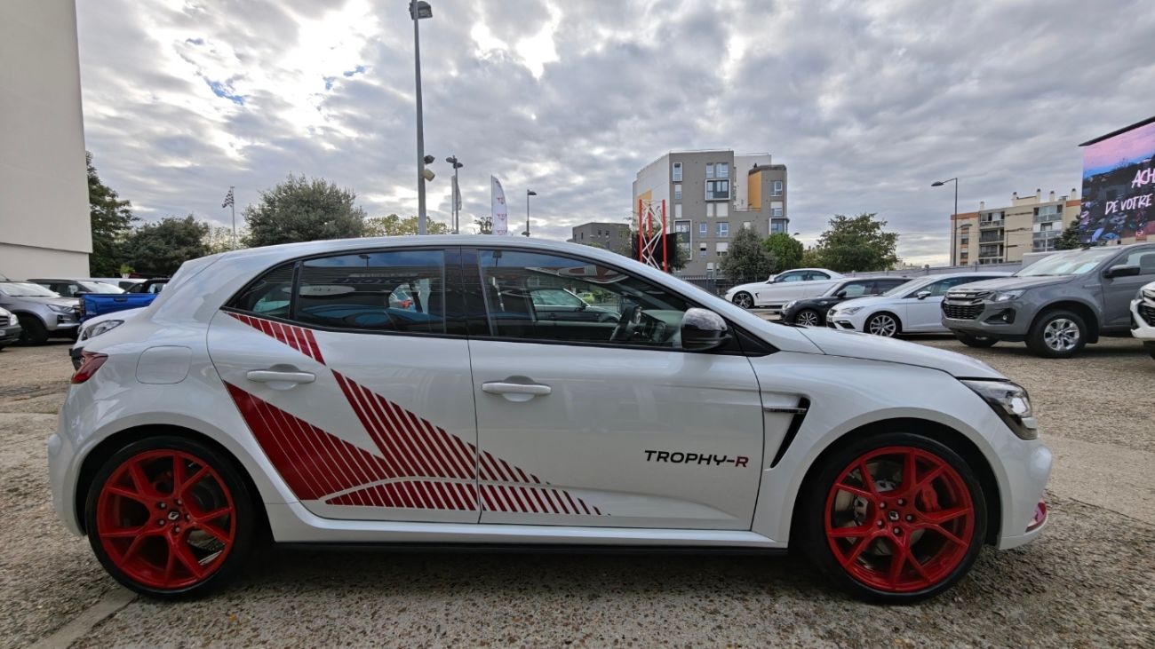 Mandataire RENAULT MEGANE IV BERLINE TCe 300 RS Trophy-R #218