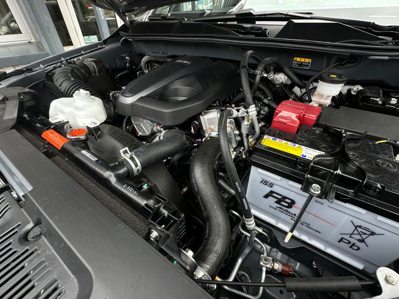 Mandataire ISUZU D MAX SPACE NITRO SPORT 2.2 A/T 4x4 MY2026 Euro6e-bis