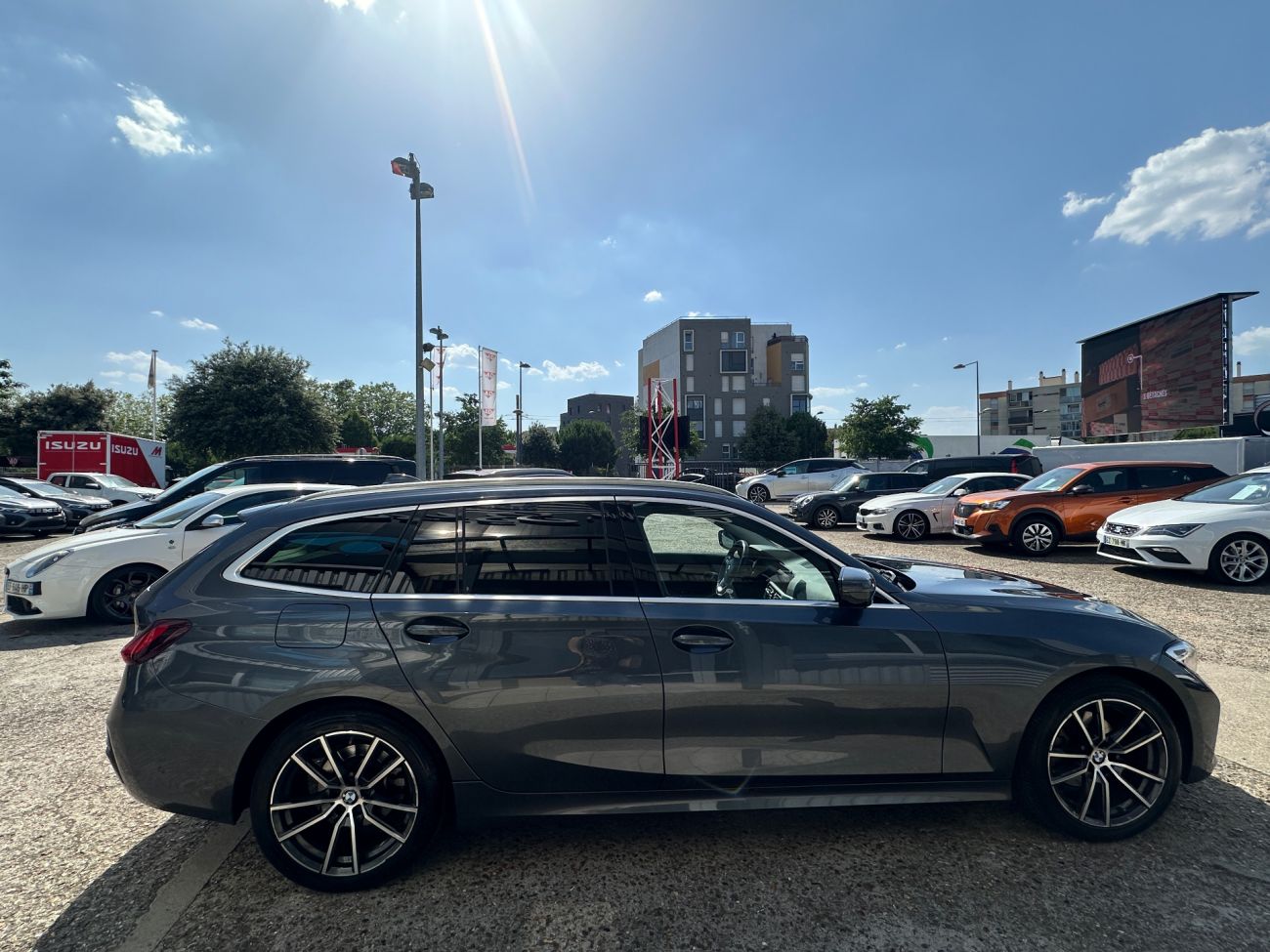 Mandataire BMW SERIE 3 TOURING G21 Touring 320d xDrive 190 ch BVA8 Lounge toit pano jtes 18
