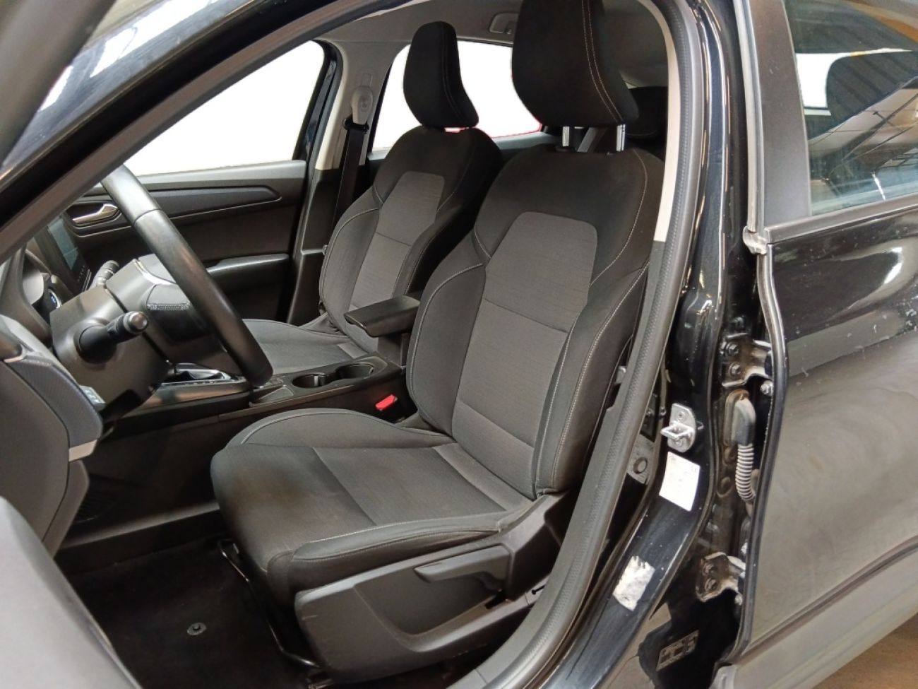 Mandataire RENAULT Arkana 1.6 E-TECH HYBRIDE 145CH EQUILIBRE