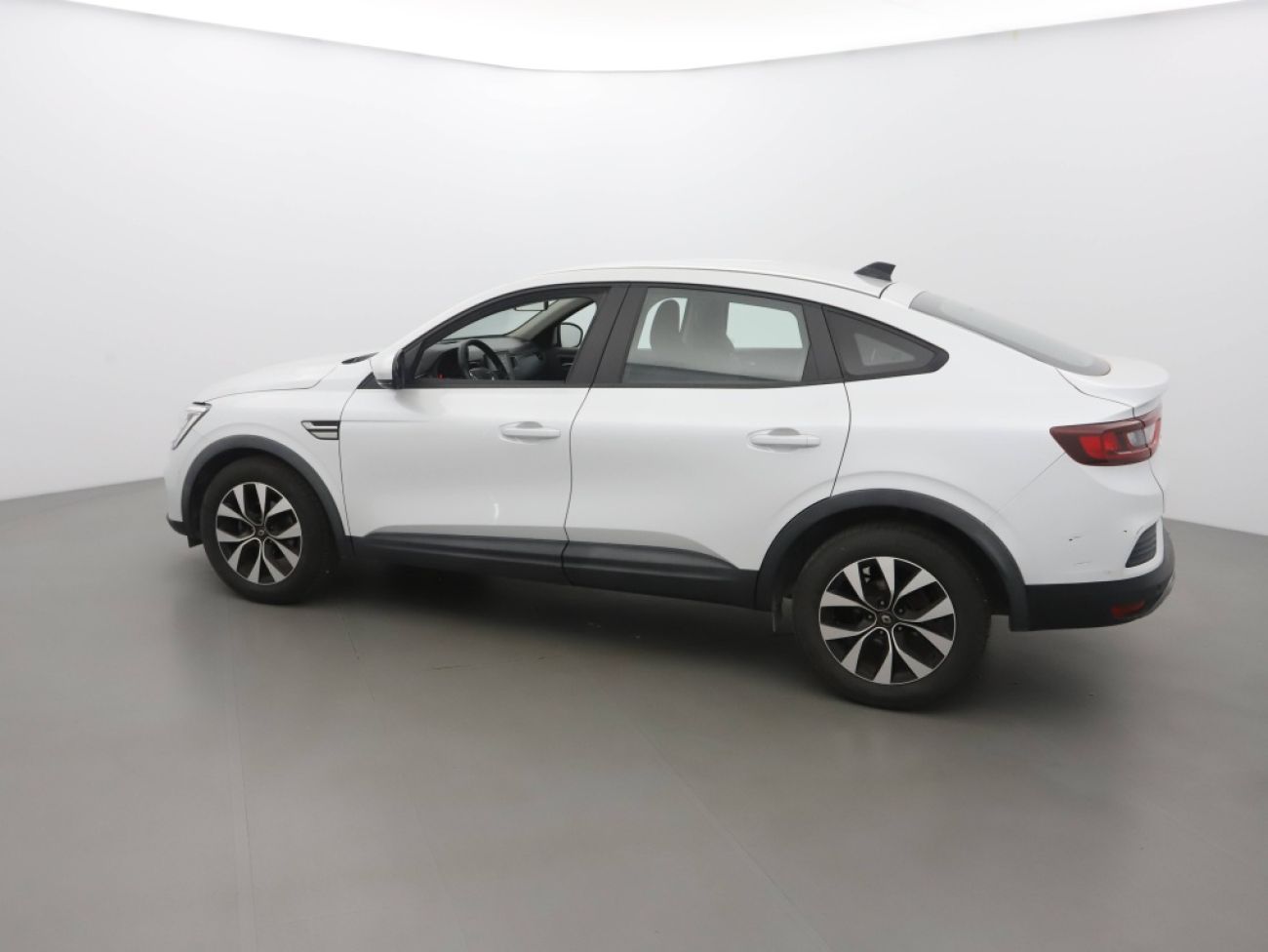 Mandataire RENAULT Arkana 1.3 TCE MILD HYBRID 140CH EQUILIBRE EDC