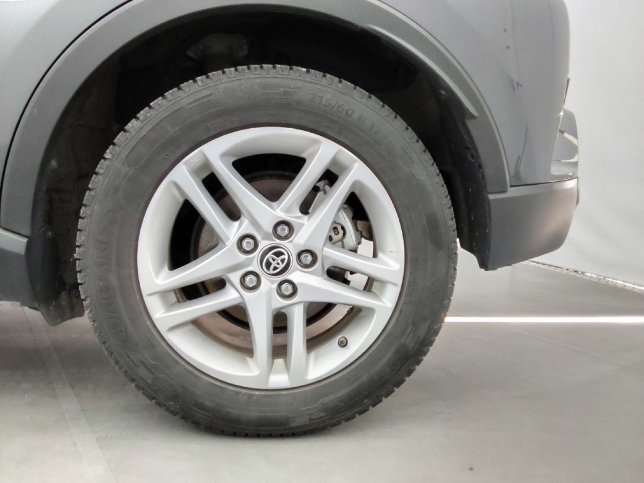 Mandataire TOYOTA C-HR 1.8 E-CVT 125Hbusiness edition