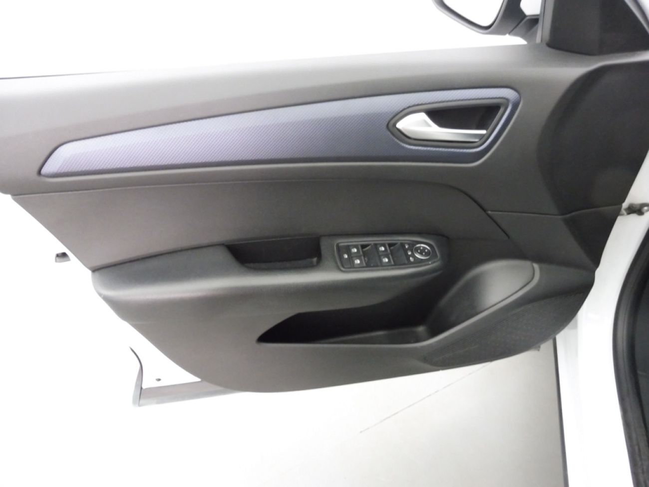 Mandataire RENAULT Arkana 1.3 TCE MILD HYBRID 140CH EQUILIBRE EDC
