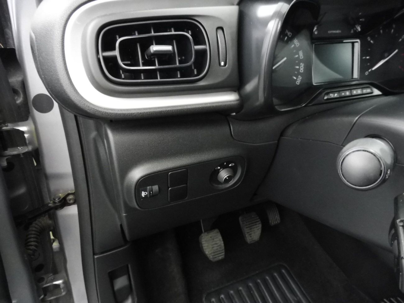 Mandataire Citroën C3 1.5 BLUEHDI 100CH S&S PLUS