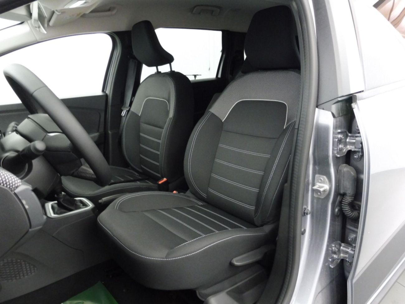 Mandataire Dacia Jogger 1.0 ECO-G 100CH EXPRESSION 7 PLACES -24