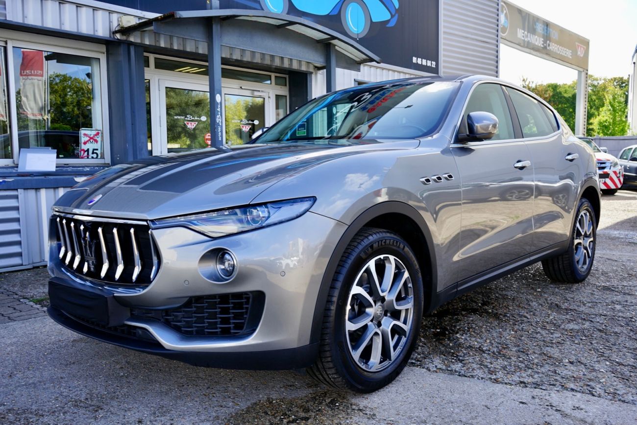 Mandataire MASERATI LEVANTE Diesel 3.0 V6 Turbo 275 JTES 19