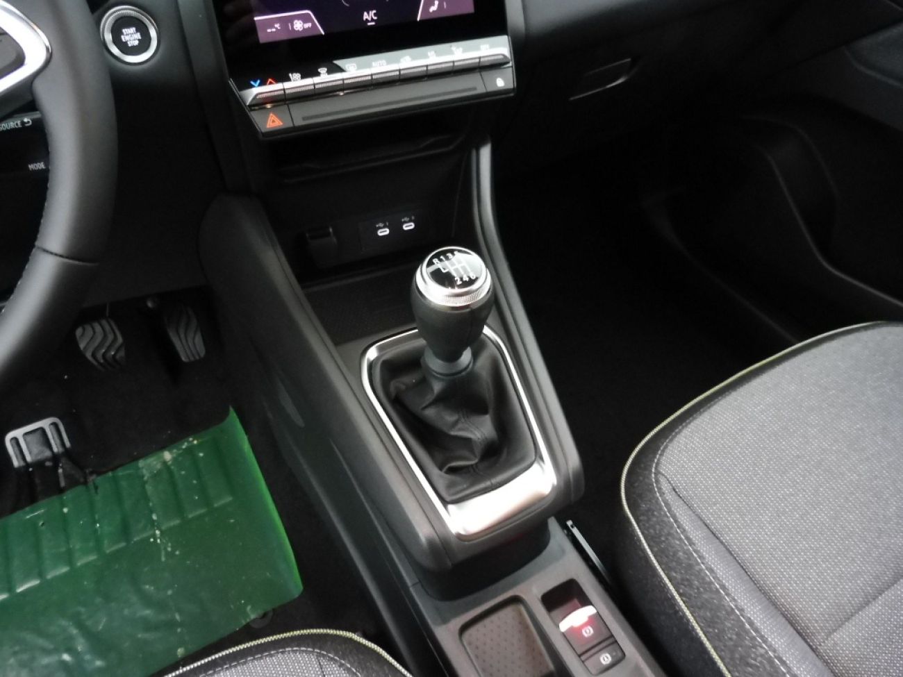 Mandataire RENAULT CAPTUR II 1.0 ECO-G 100CH TECHNO - 25