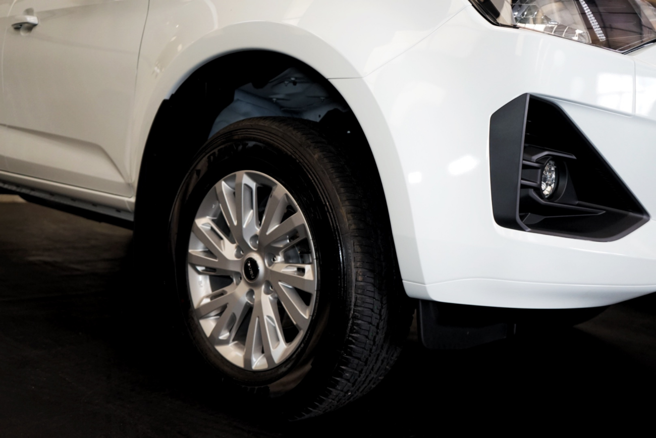 Mandataire ISUZU D-MAX N60 SPACE CAB 1.9 164 CH 4X4 BVA BB+