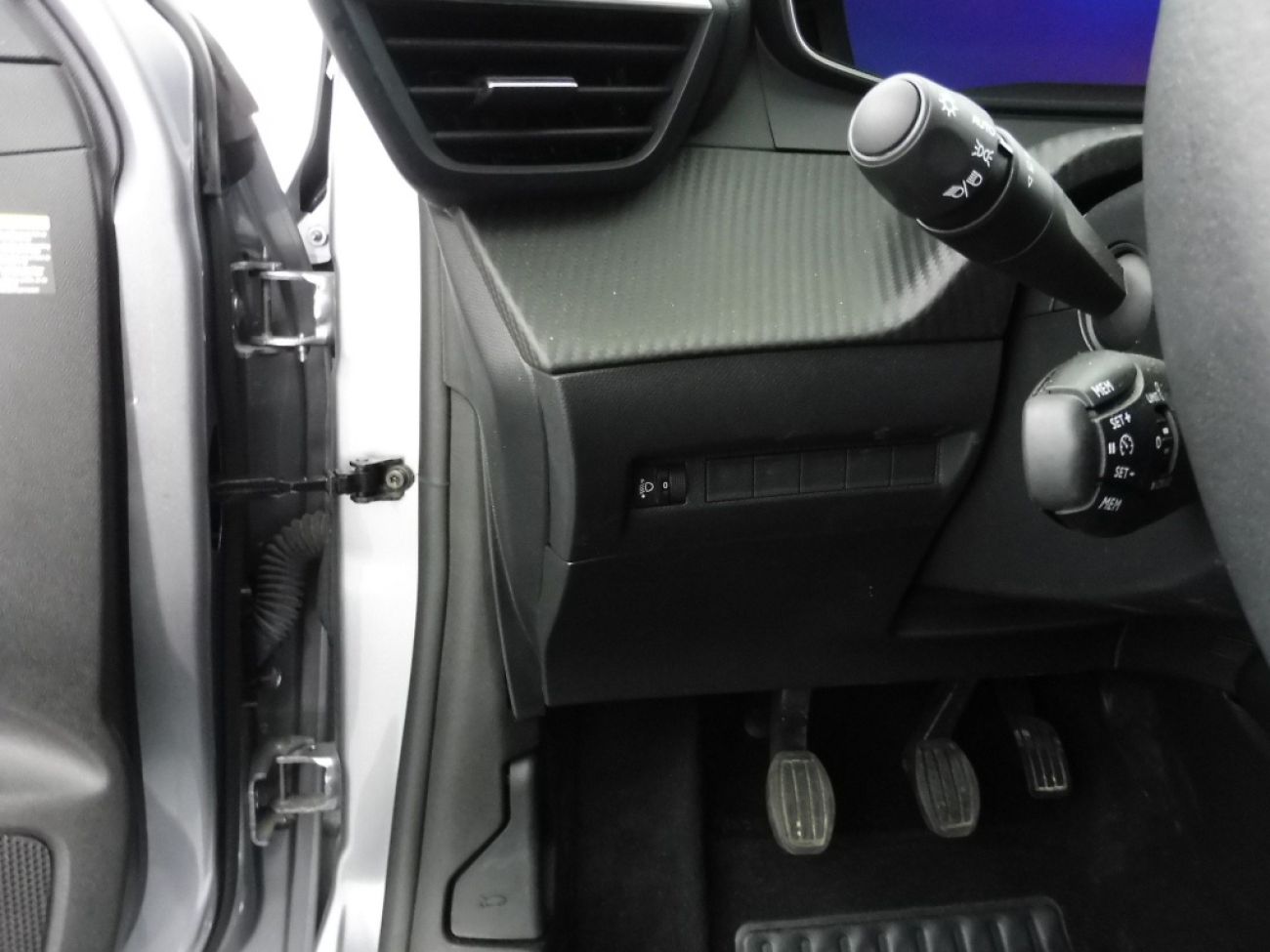 Mandataire PEUGEOT 208 1.2 100CH S&S ALLURE