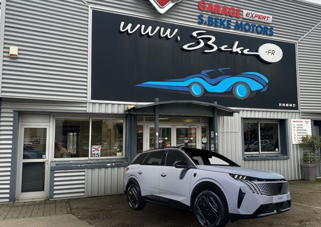 Mandataire PEUGEOT E-5008 NOUVEAU E-5008 ELECTRIQUE 325 GT EXCLUSIF DUAL MOTOR