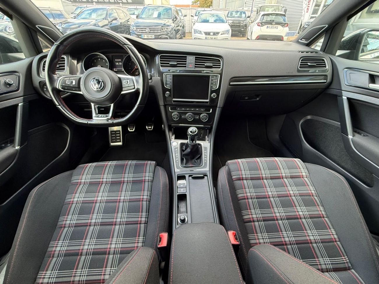 Mandataire VOLKSWAGEN GOLF 2.0 TSI 220 BlueMotion Technology GTI
