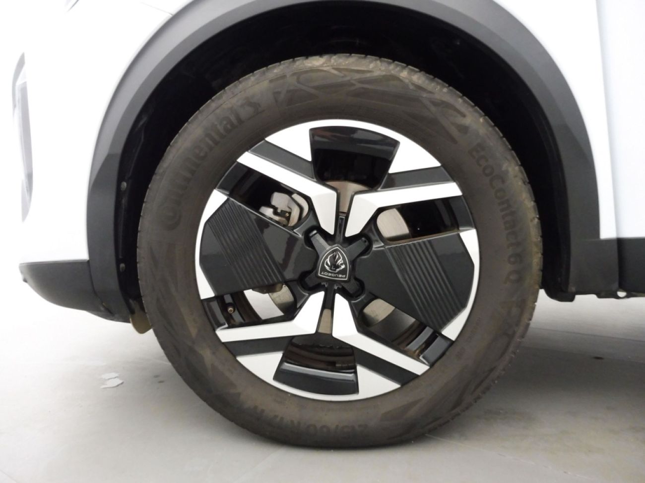 Mandataire PEUGEOT 2008 1.2 PURETECH 130CH S&S ALLURE EAT8