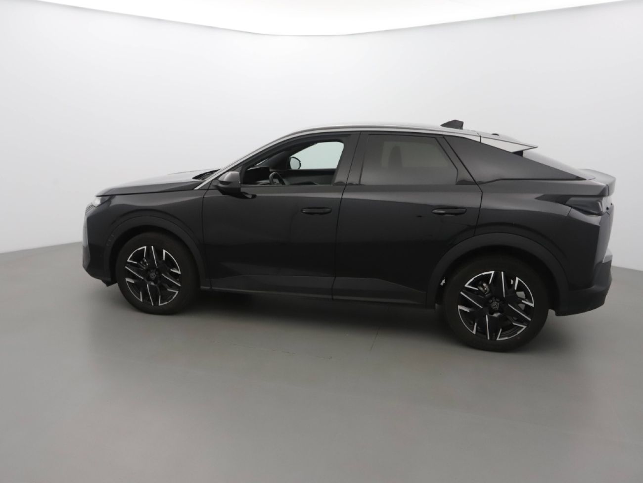 Mandataire PEUGEOT 3008 1.2 HYBRID 145CH ALLURE E-DCS6