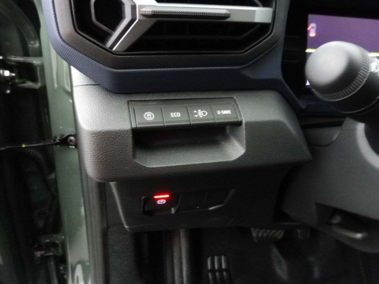 Mandataire Dacia DUSTER 1.6 HYBRID 140CH JOURNEY 4X2