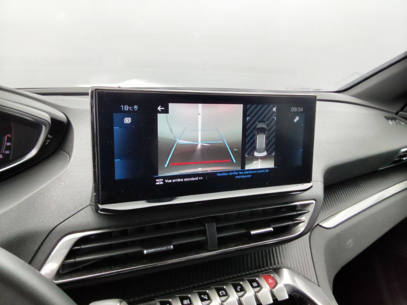 Mandataire PEUGEOT 3008 HYBRID 136CH ALLURE PACK E-DCS6