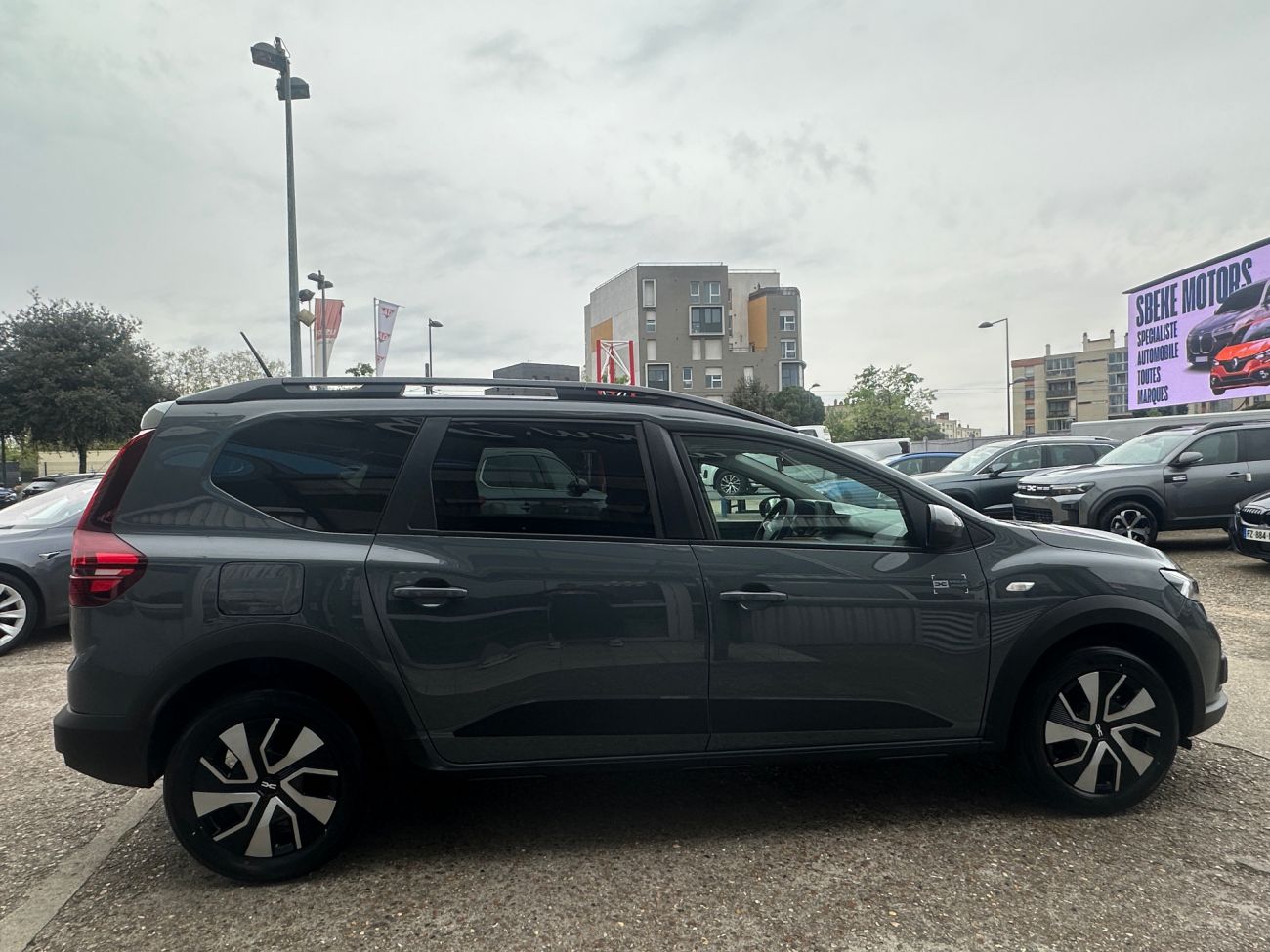 Mandataire Dacia JOGGER ECO-G 100 7 places Expression