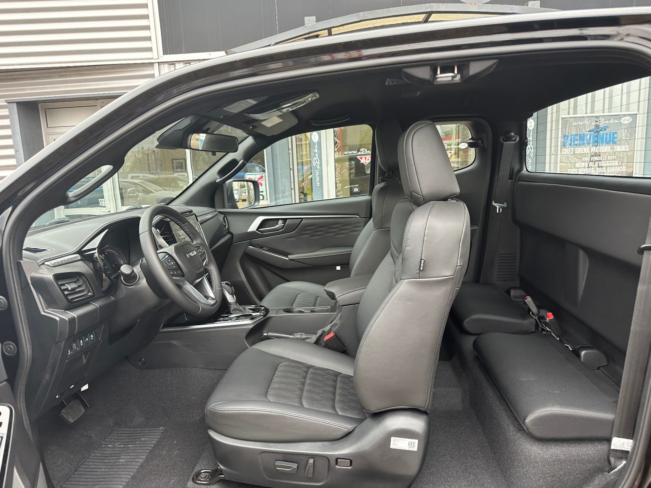 Mandataire ISUZU D-MAX N60 SPACE CAB 1.9 164 CH 4X4 A/T F+