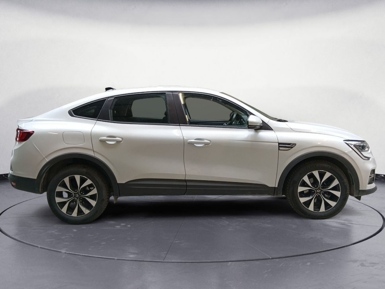 Mandataire RENAULT Arkana 1.6 E-TECH HYBRIDE 145CH EQUILIBRE