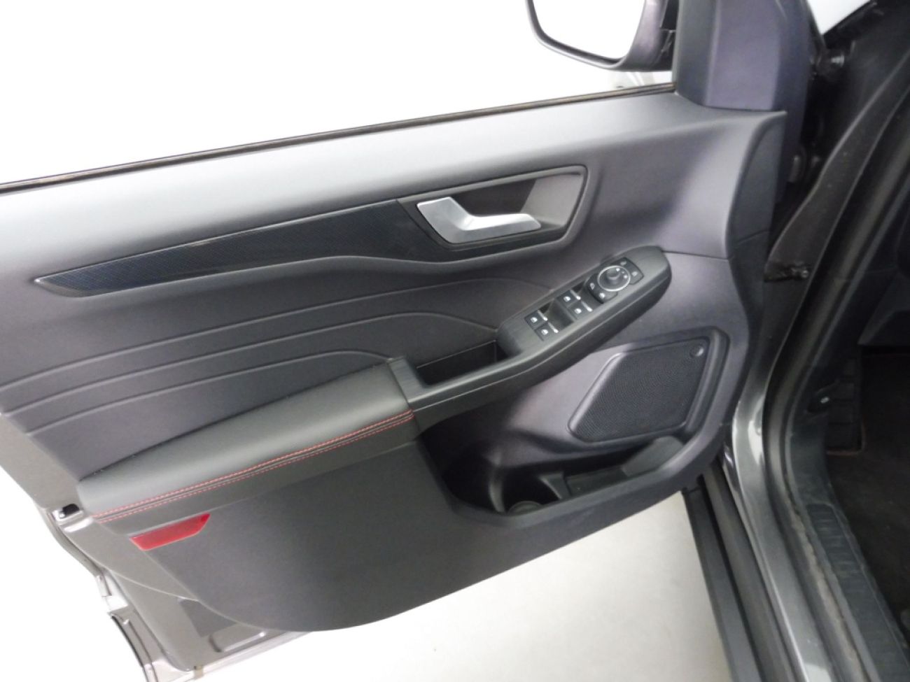 Mandataire Ford KUGA 2.0 TDCI 120CH ST-LINE POWERSHIFT