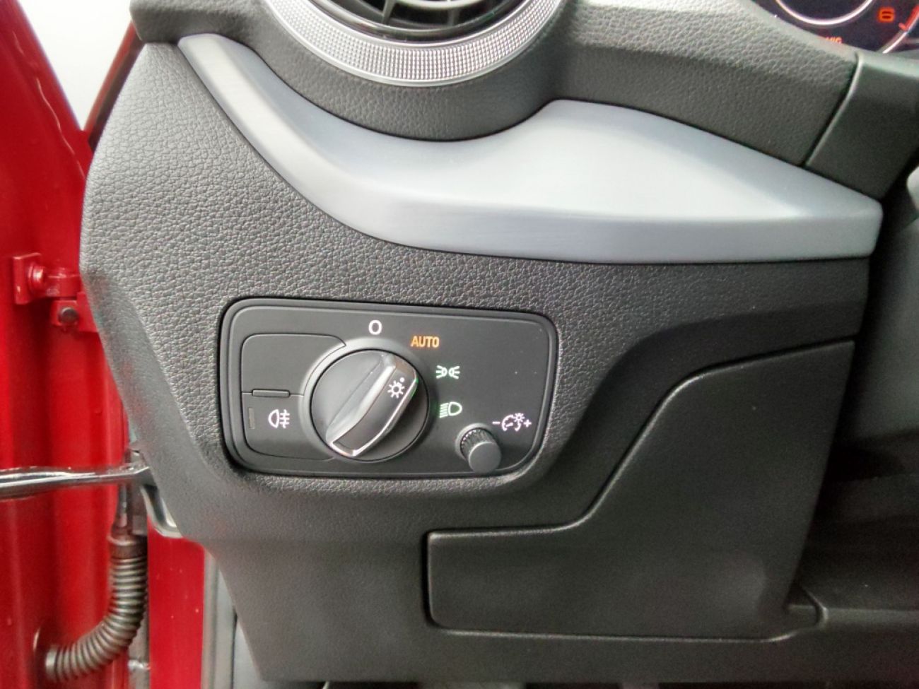 Mandataire AUDI Q2 30 TDI 116CH PACK S LINE EXTERIEUR