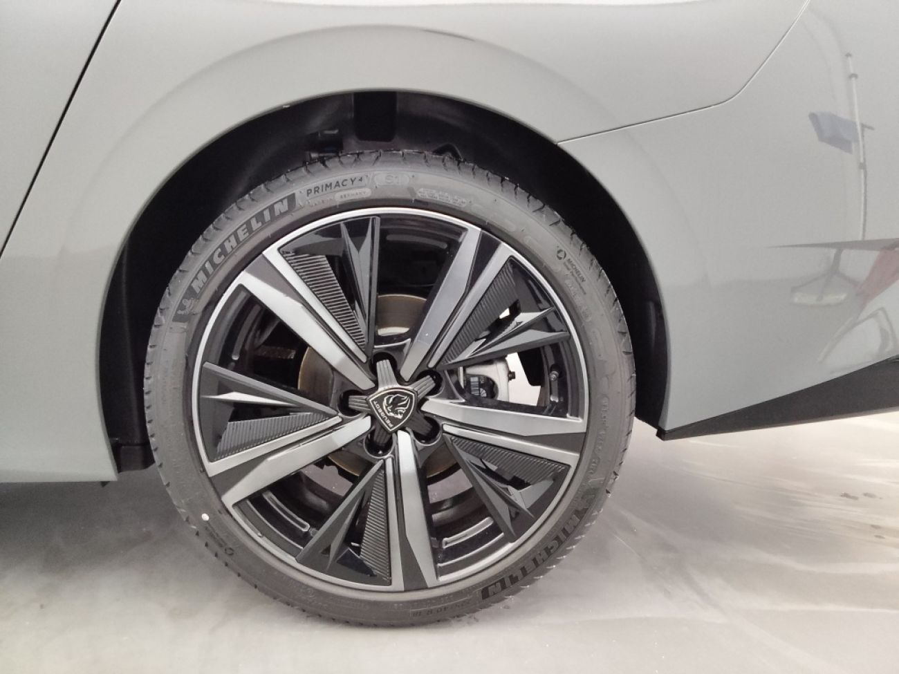 Mandataire PEUGEOT 308 SW 1.2 HYBRID 136CH GT E-DCS6