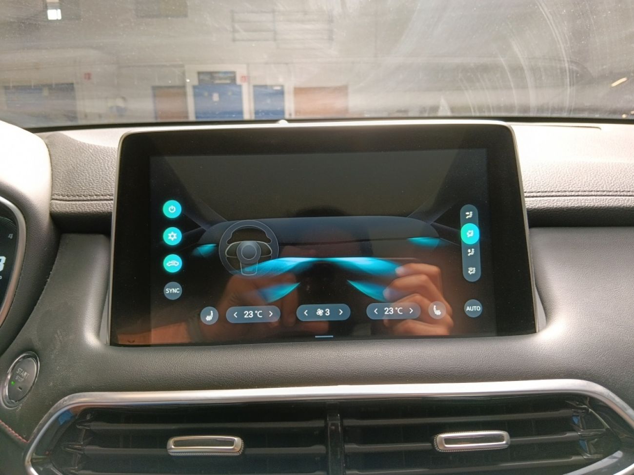 Mandataire MG HS 1.5 T-GDI 162 AT luxury