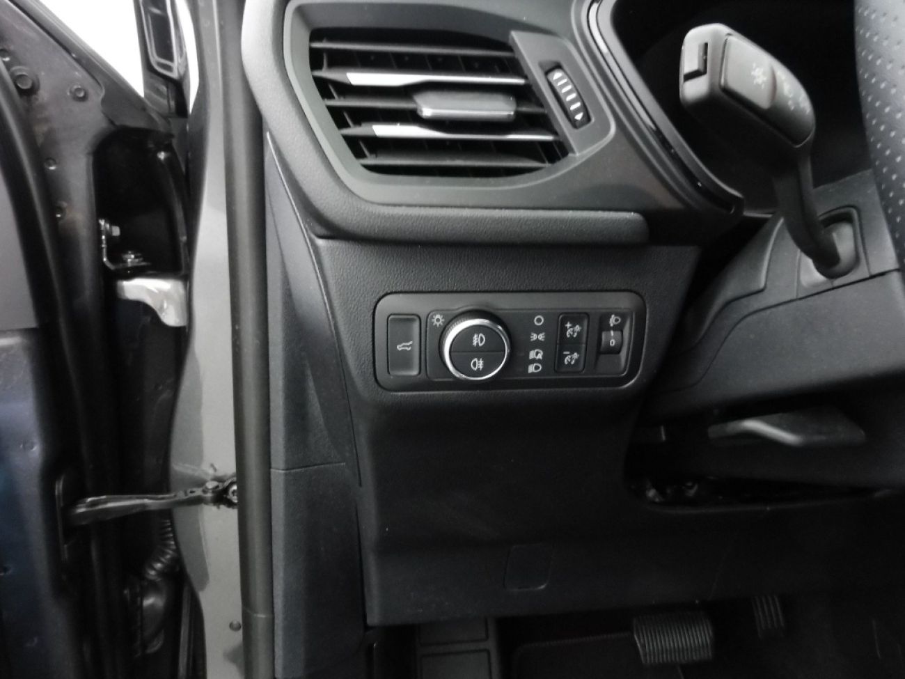 Mandataire Ford KUGA 2.0 TDCI 120CH ST-LINE POWERSHIFT