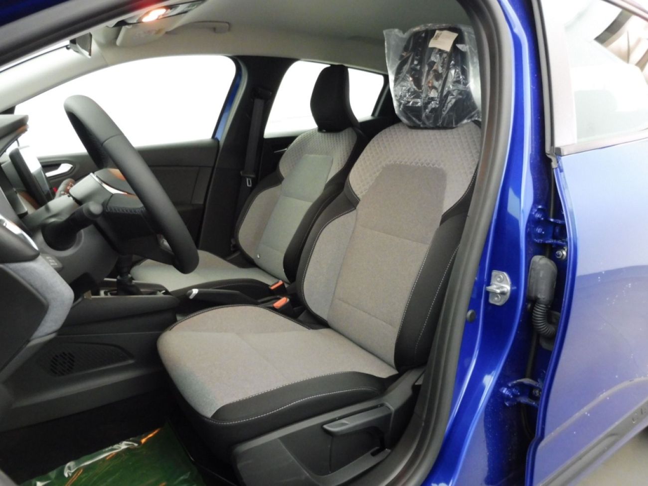 Mandataire RENAULT CLIO V 1.5 DCI 100CH EVOLUTION - 25