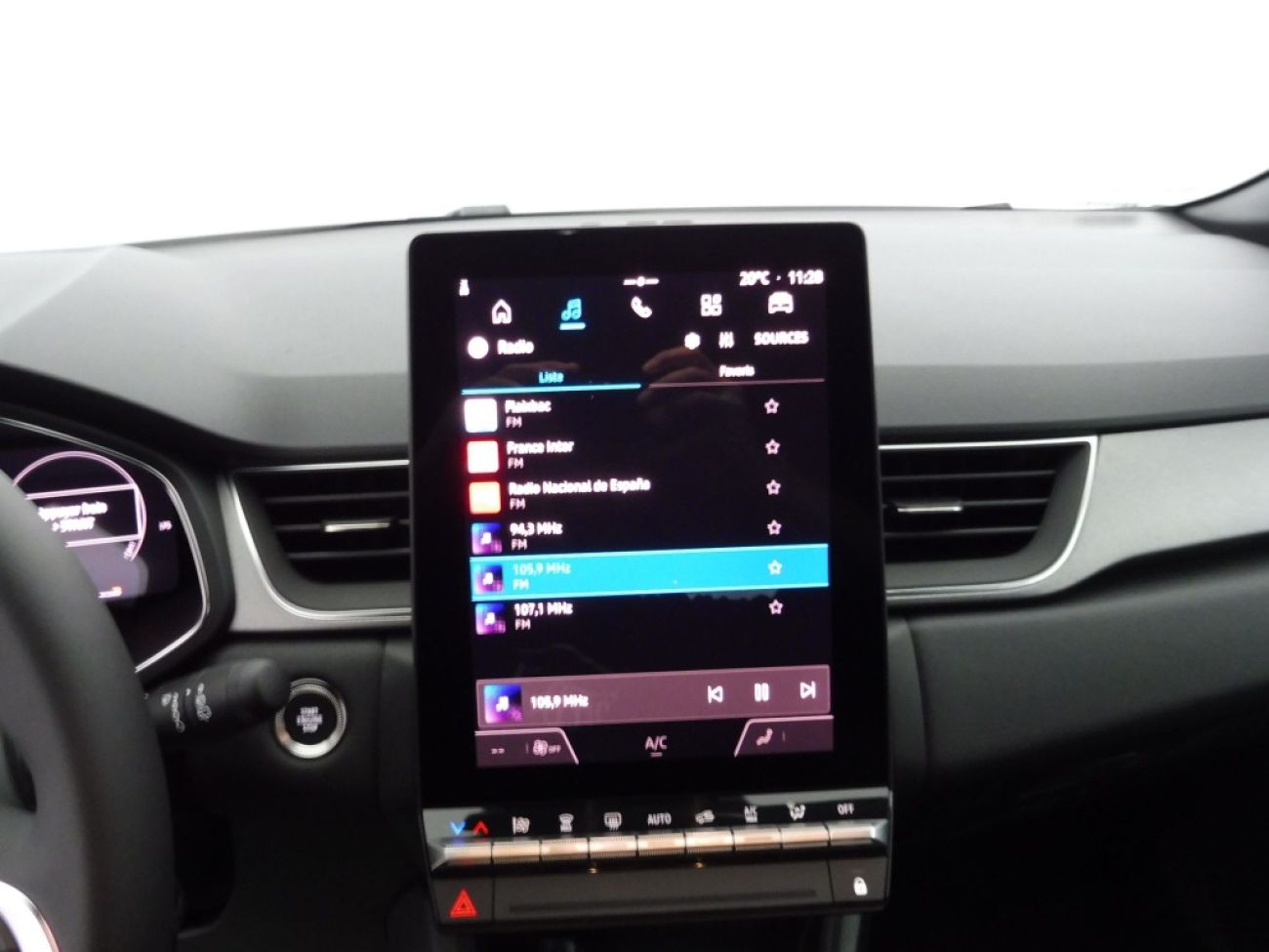 Mandataire RENAULT CAPTUR II 1.0 ECO-G 100CH TECHNO - 25