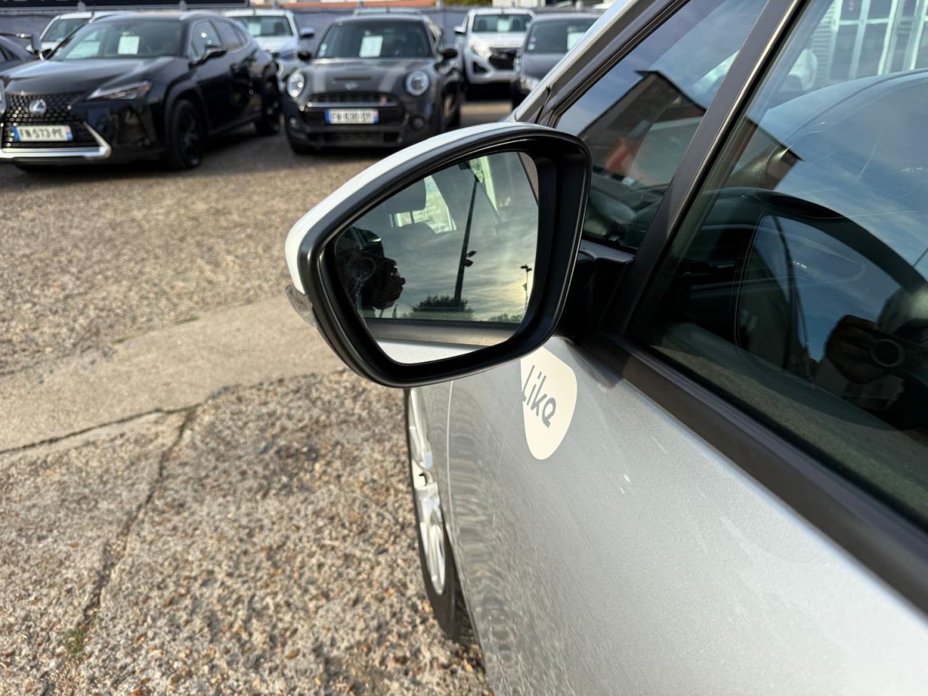 Mandataire PEUGEOT 208 1.2 PureTech 68ch BVM5 Like