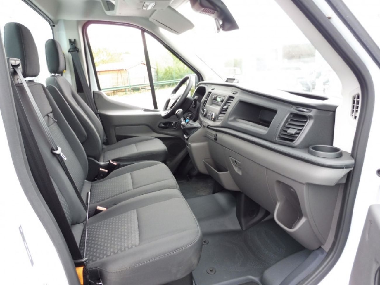 Mandataire Ford Transit Benne 350 L2 2.0 ECOBLUE 130CH TREND BUSINESS
