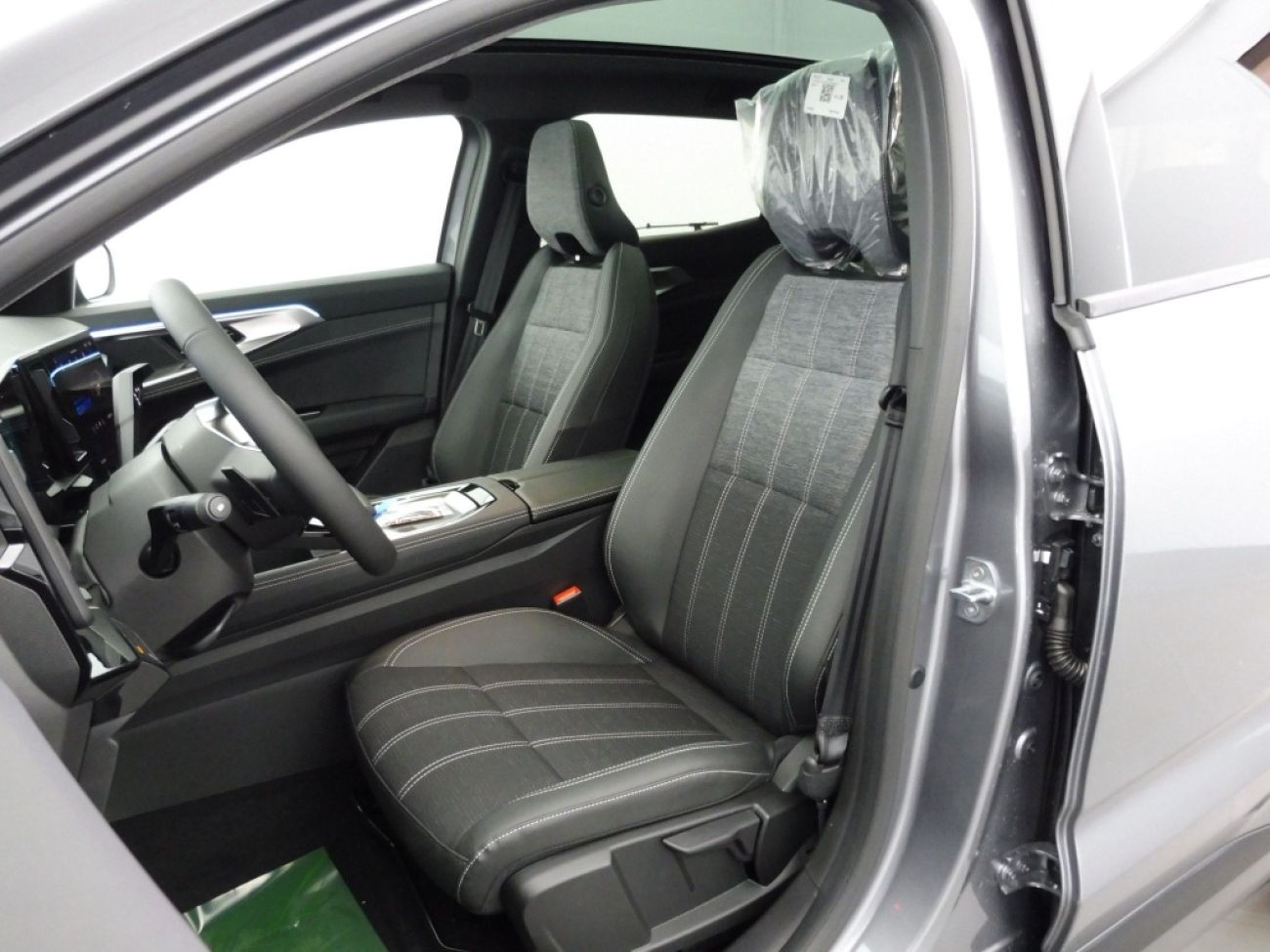 Mandataire RENAULT AUSTRAL 1.2 E-TECH FULL HYBRID 200CH TECHNO - 24