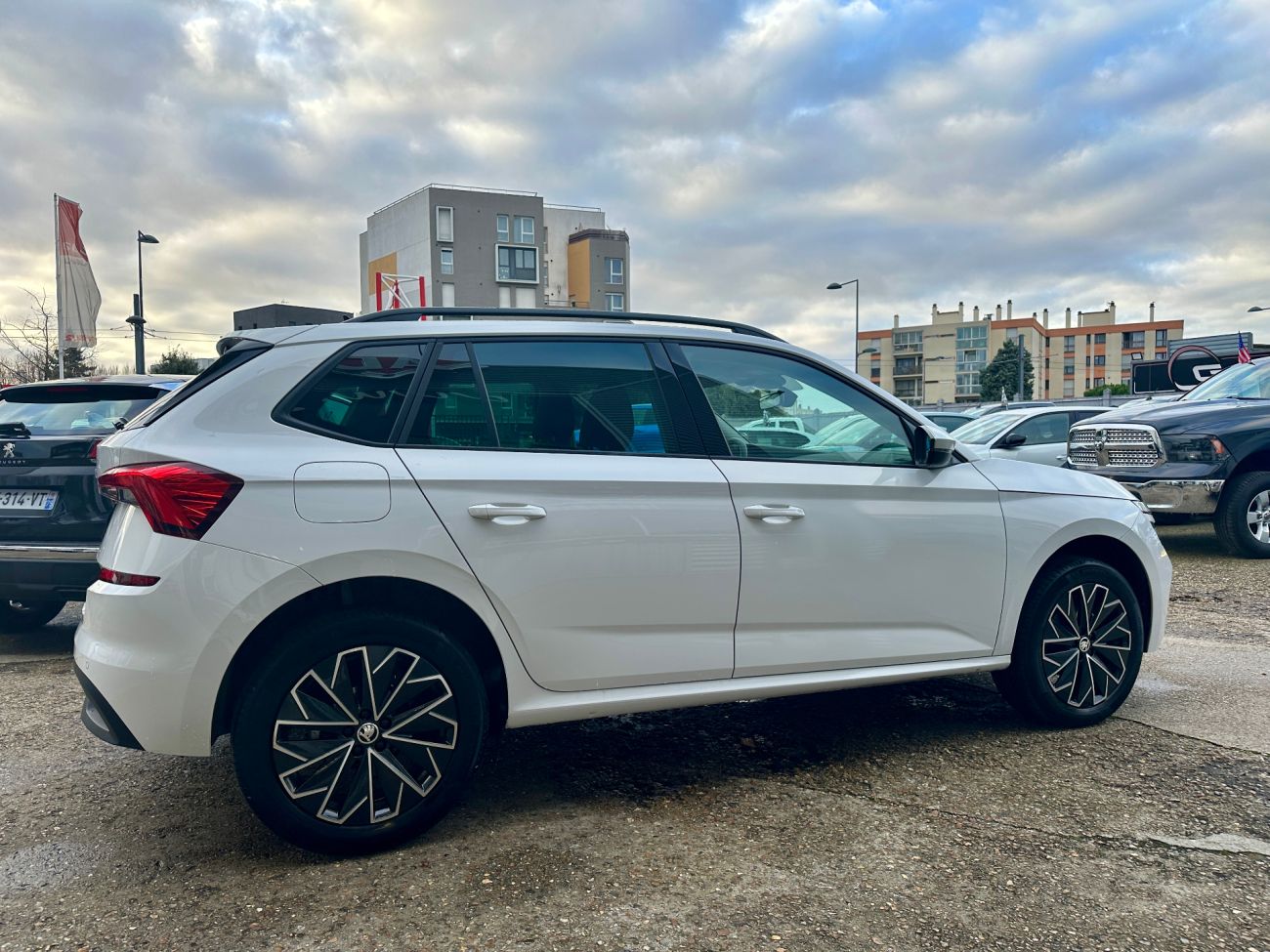 Mandataire SKODA KAMIQ 1.0 TSI Evo 110 ch DSG7 Ambition