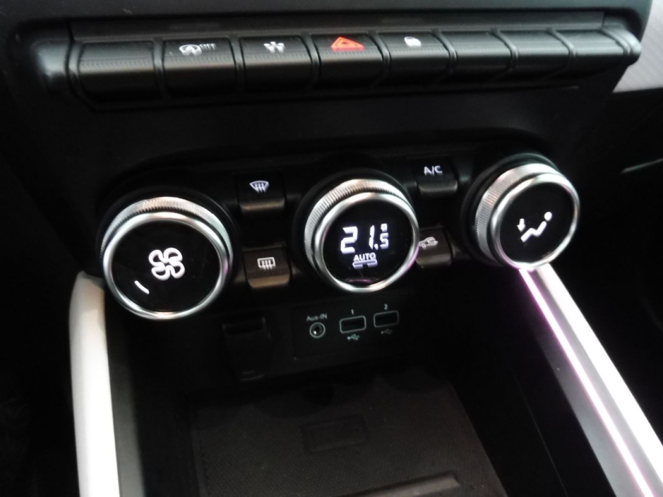 Mandataire RENAULT Clio 1.0 TCE 90 techno